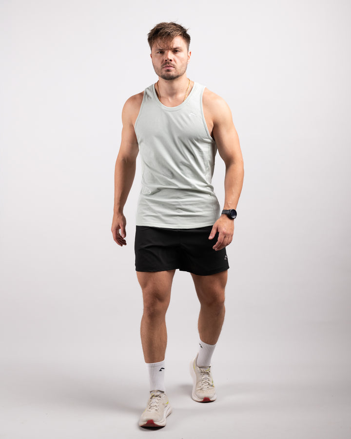 Active Outfit Bundle  (Tanktop, Shorts & Socken)