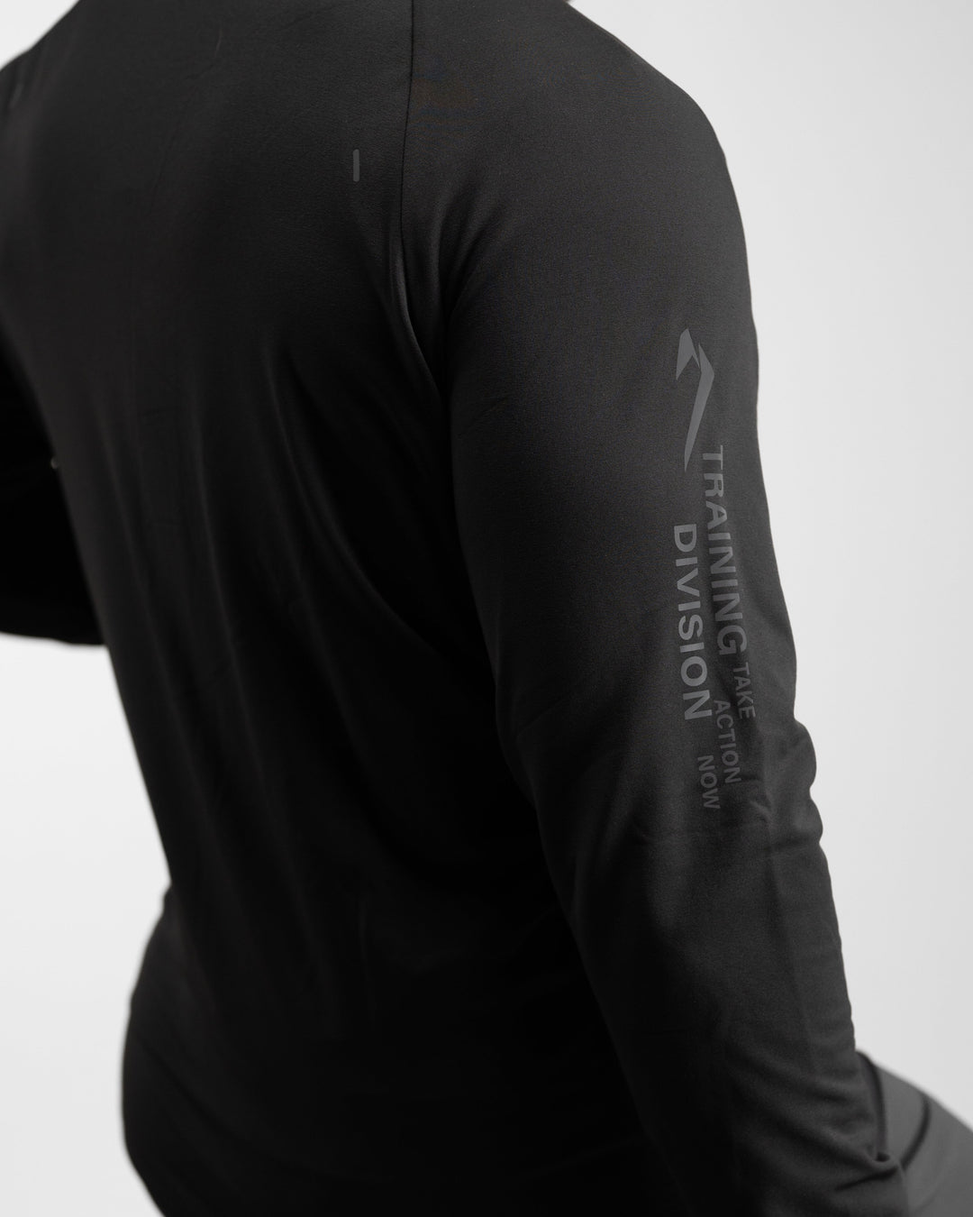Core Performance Full Zip (Black/Black) - Athletic Aesthetics
