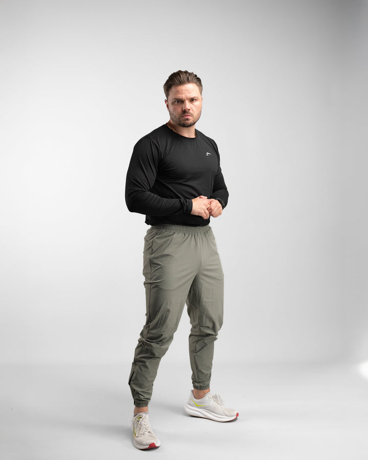 Elite Windbreaker Jogger (Light Olive) - Athletic Aesthetics