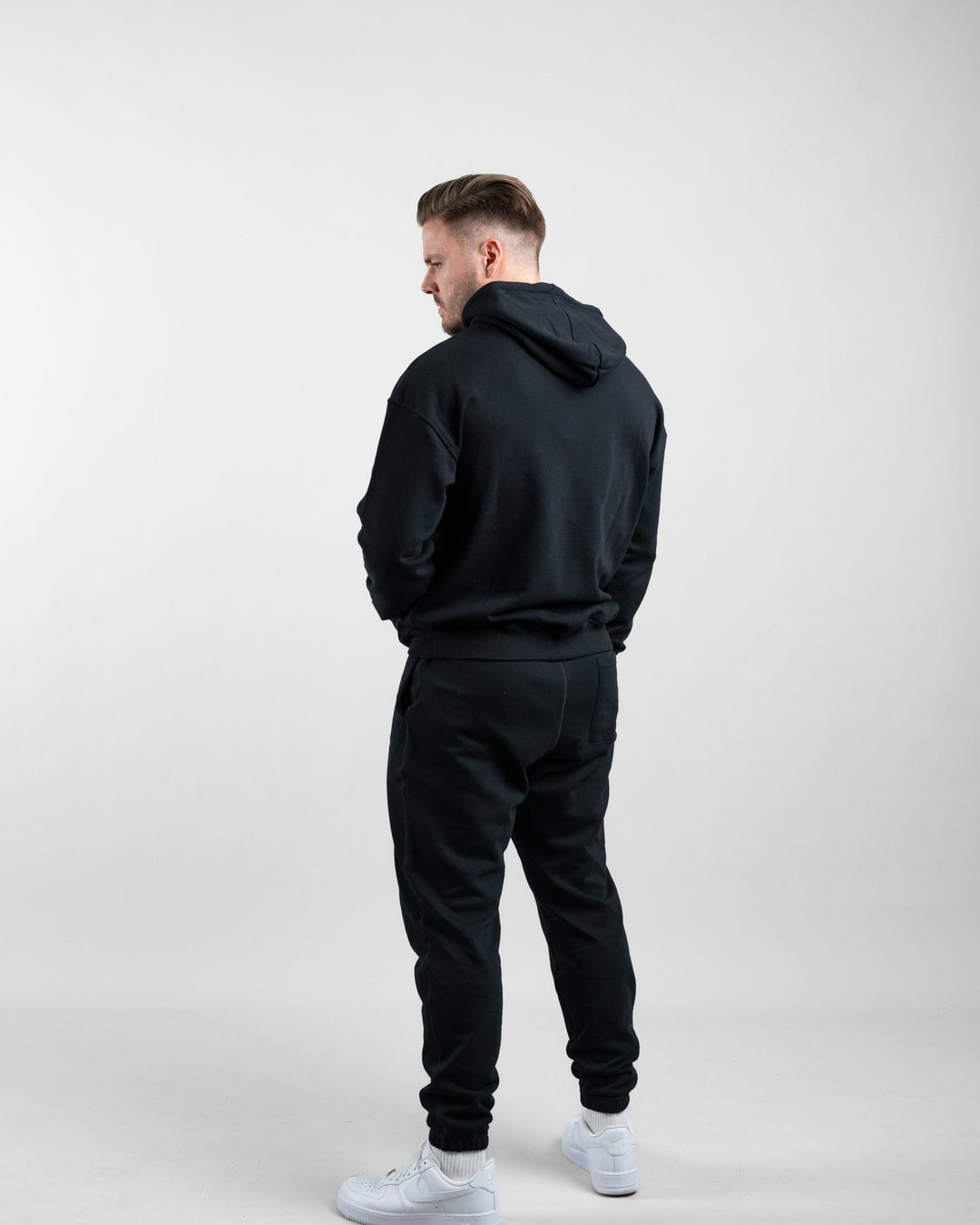 Essential Oversize Hoodie (Black) - Athletic Aesthetics