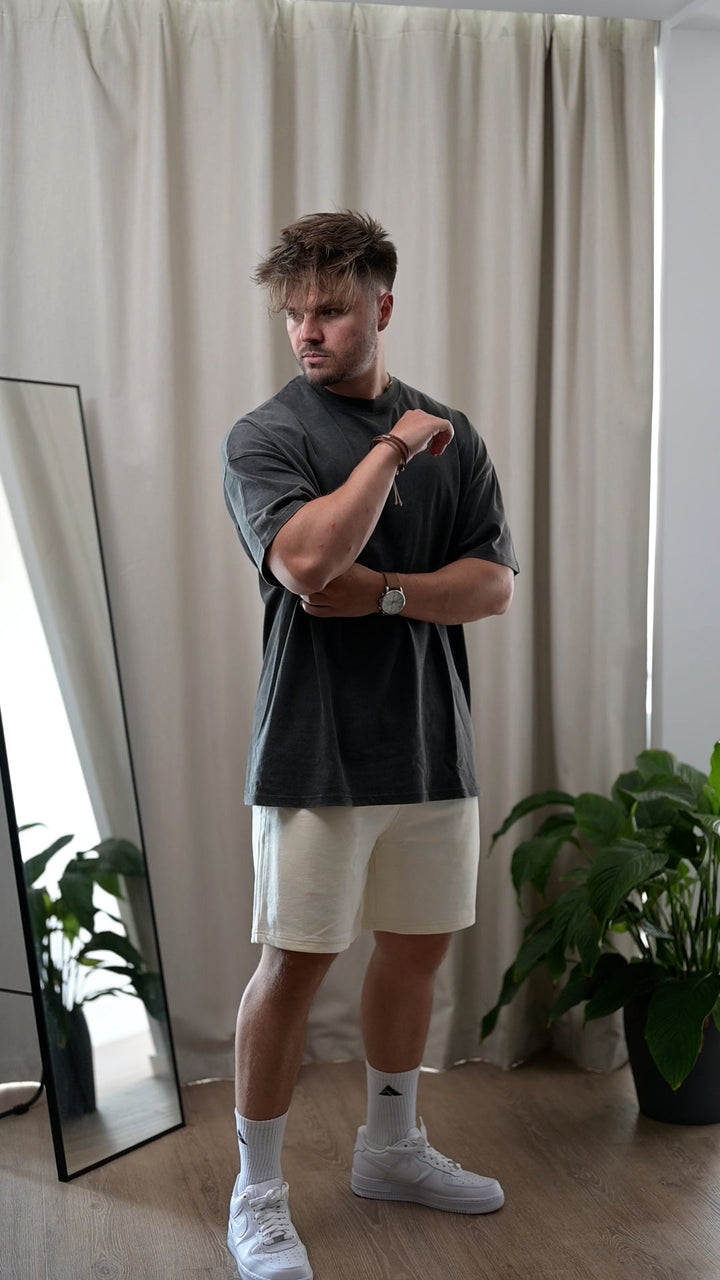 Sweatshorts (Cream) - HQ Basics - Athletic Aesthetics