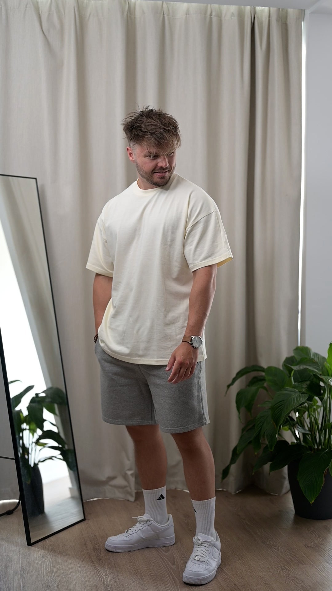 Sweatshorts (Grey Marl) - HQ Basics - Athletic Aesthetics