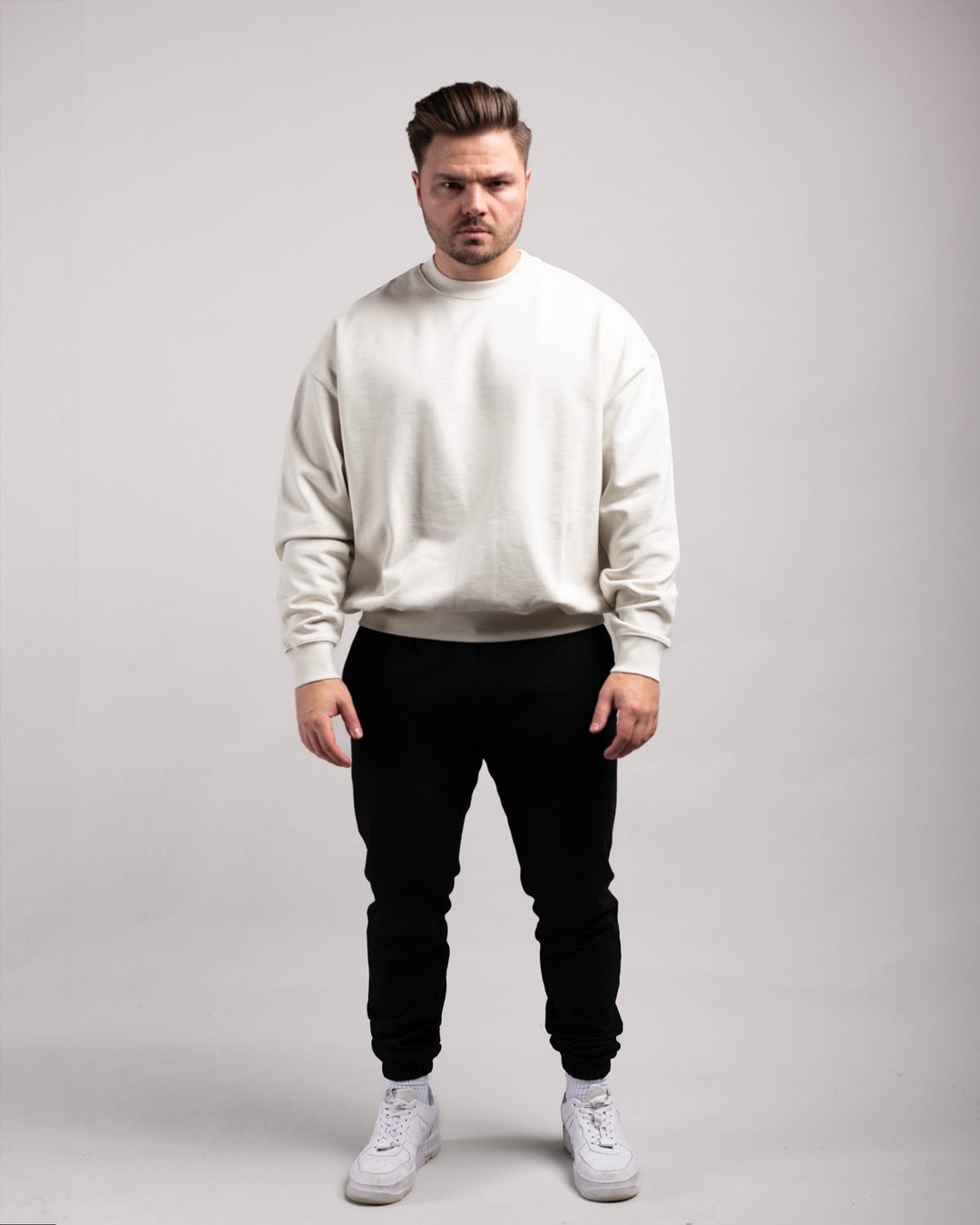 Oversized Crewneck Sweater (Vintage White) - HQ Basics - Athletic Aesthetics