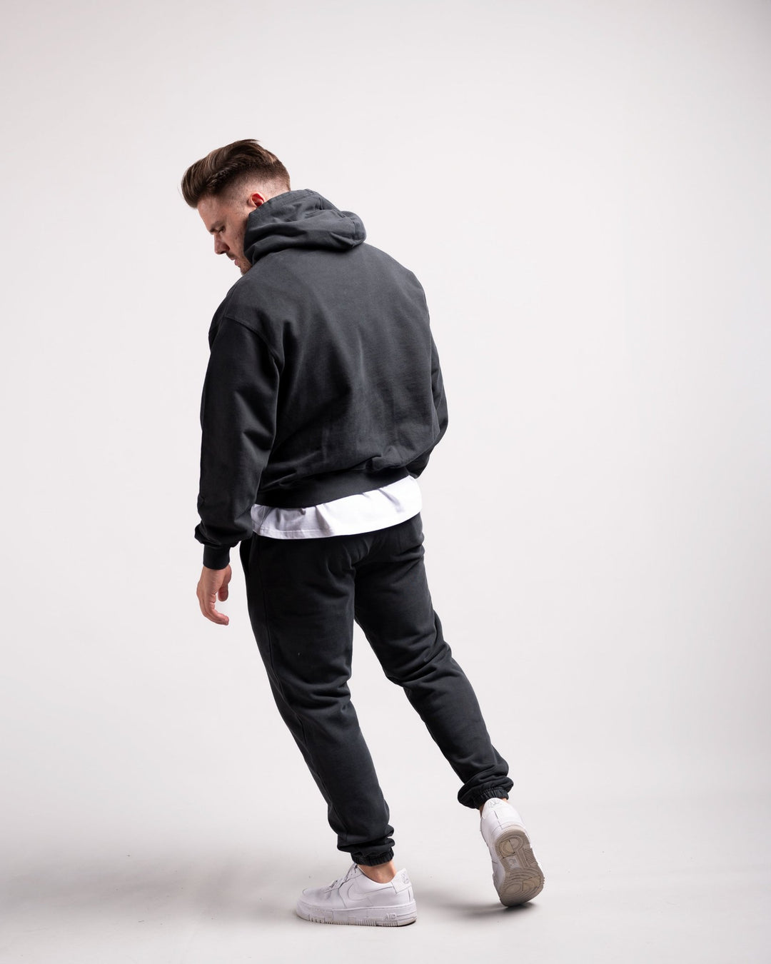 Oversized Hoodie (Vintage Black) - HQ Basics - Athletic Aesthetics