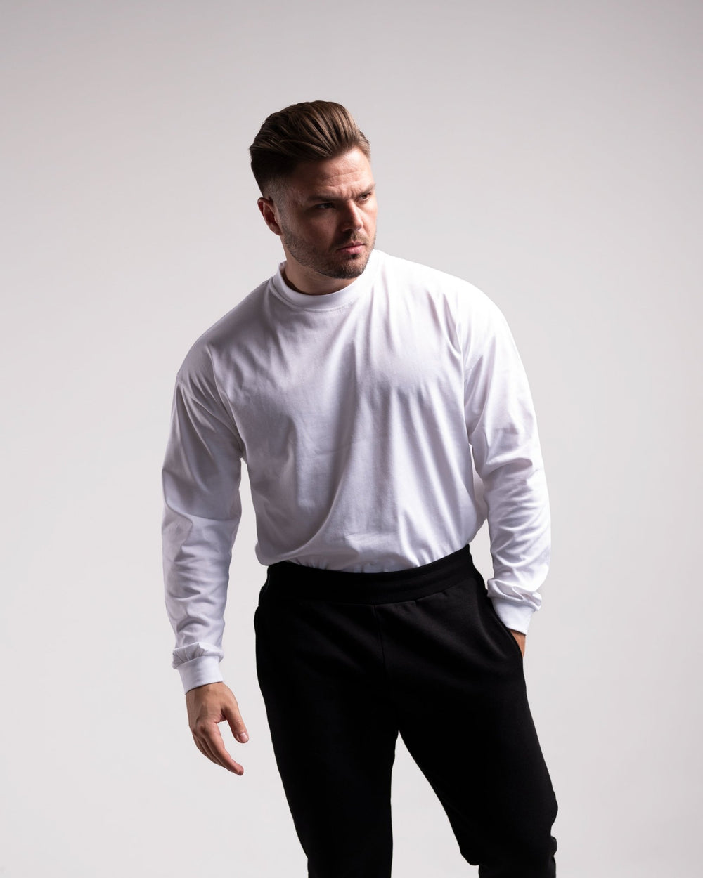 Oversized Longsleeve (White) - HQ Basics - Athletic Aesthetics