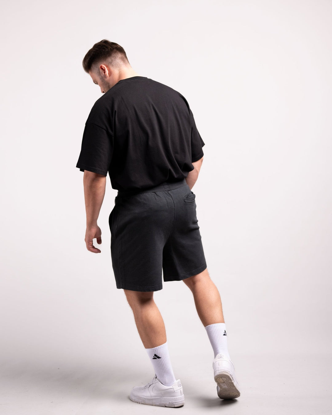 Sweatshorts (Vintage Black) - HQ Basics - Athletic Aesthetics